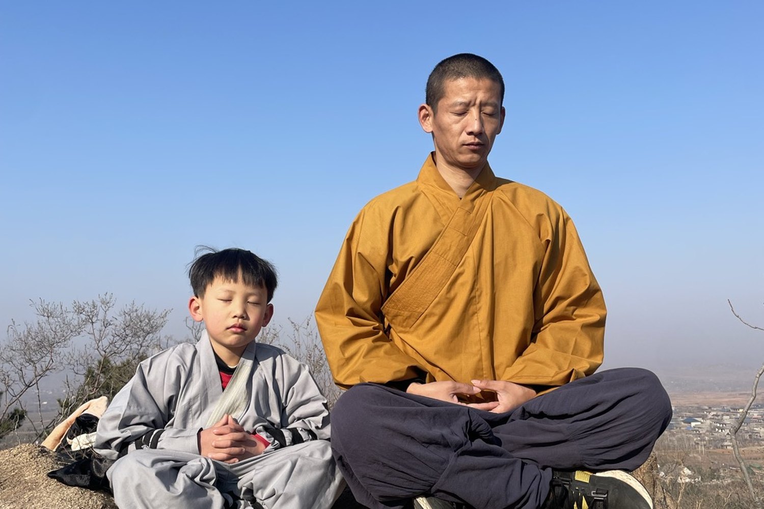 Shaolin kung fu training at Yu Kung Fu temple in China